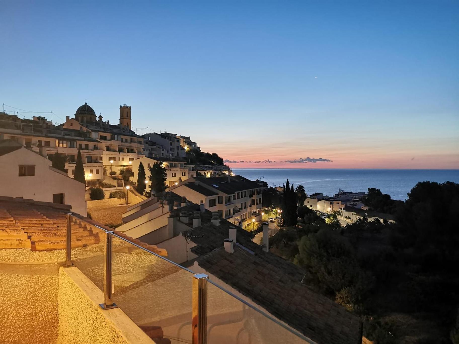 Apartamento Atico-Duplex Con Vistas Al Mar Y Casco Antiguo En Altea Exterior foto